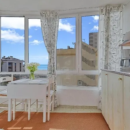 Bougainvillea 아파트 푸엔히롤라