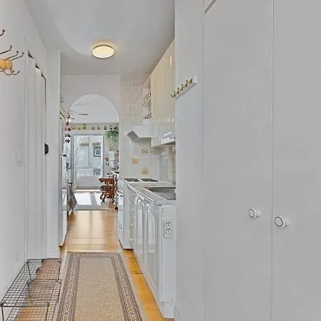 Bougainvillea 아파트